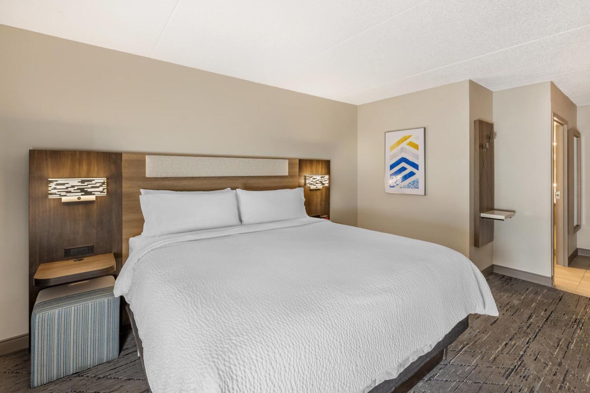 Holiday Inn Express Crestwood By Ihg Esterno foto